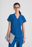 GREYS ANATOMY EVOLVE - F 1PKT  Classic   Sway Tuck-In Top  360 Stretch