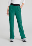 SKECHERS - F 3PKT  Classic Mid Straight Breeze Pant  Med 4-way
